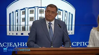 Pres konferencija Željke Cvijanović i Milorada Dodika