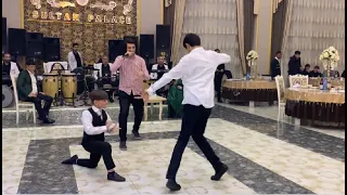 Assa Group На Свадьбе 2022 Лезгинка Парни Танцуют Качественно Чеченская Песня Гогия ALISHKA ELCHIN