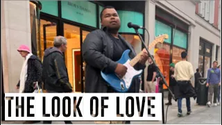 THE LOOK OF LOVE by BURT BARCHARACH | Fabio Rodrigues | ACOUSTIC PUBLIC COVER.