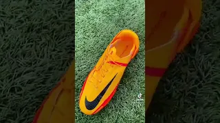 Jak dobrać buty piłkarskie?