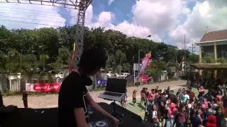 DJ Tripleks at SMA Barunawati "Show Your Talent"