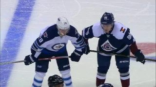 Patrik Laine chatting with Mikko Rantanen