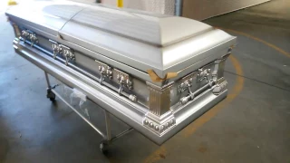 'Knight Series Silver' - Steel Casket - ExpressCasket.com - Caskets for Sale