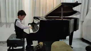 Kuhlau: Sonatina, Op.55, No.3 | Alex Loh (5 Years Old)