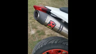 Aprilia Dorsoduro 750 akrapovic