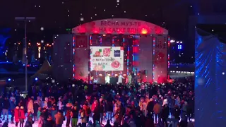 Гр. "Serebro" в концерте "Весна с Муз-ТВ на катке ВДНХ" 11/03/2018