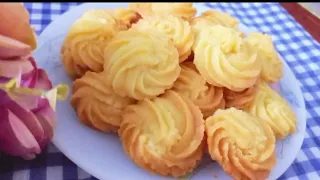 How to make easy butter cookies.