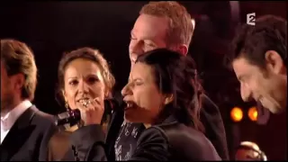 VA   Laura Pausini   We Are the World  Hommage a Luciano Pavarotti Paris 13 09 08 