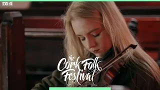 Megan Nic Fhionnghaile - Lad O'Beirne's & Mother's Delight | Cork Folk Festival | TG4