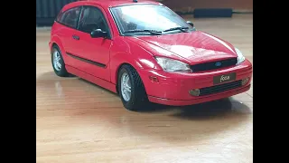 Diecast Ford Focus ZX3, Mondo Motors 1:18 Scale