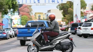 2015 Yamaha Smax Scooter First Ride - MotoUSA