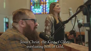 God We Praise You (Lyric Video) - Catholic Music Initiative - Dave Moore, Lauren Moore