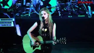 Avril Lavigne - Nobody's Home - Live São Paulo Brasil 28-07-2011 HD by @PunkMatic