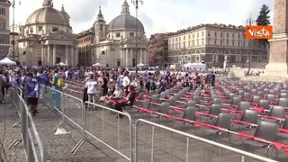 4 mila sedie in piazza del Popolo per la manifestazione del centro destra