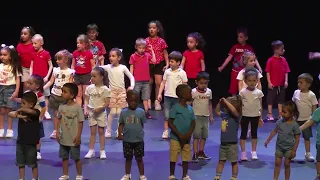 Spectacle de fin d'année de la maternelle du Petit Moulin - 29 mai 2024