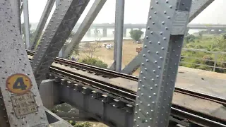 Jan Satabdi Express crossing river bridge 😱|| High speed bridge crossing 😱#train #locomotive