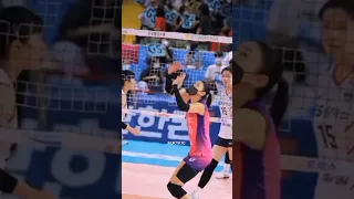 Kyk being a setter 😍 #kimyeonkoung #김연경 #korea #volleyball #everyone #shorts