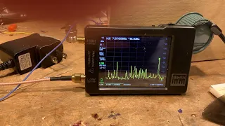 Watching 41 Meter Shortwave Broadcasters Using the TinySA Spectrum Analyser