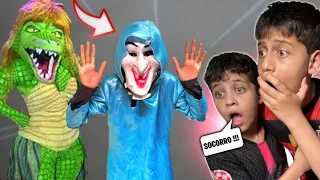 BRUXA CUCA PEGOU O ZAP BLUE E ALGO ASSUSTADOR ACONTECEU!😱