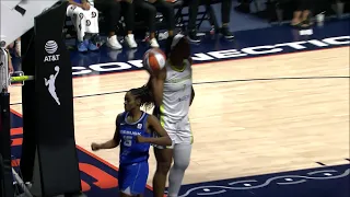 Hayes PUNCHES Stanchion In Reaction To Foul Call & Gets Technical | Connecticut Sun vs Dallas Wings
