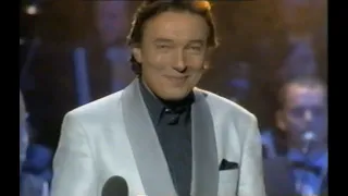 Vianočný koncert: Karel Gott, Lucie Bílá & slovenské operné hviezdy (1995)