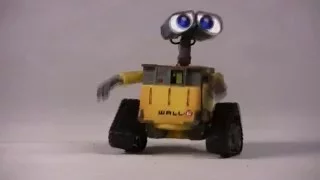 Interactive and iDance Wall-E action feature review
