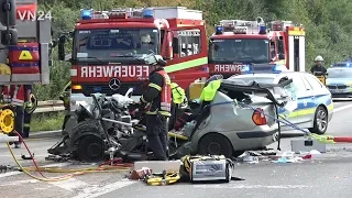 30.08.2019 - VN24 - Car collides with A44 in front of concrete pole - Rescue helicopter in action