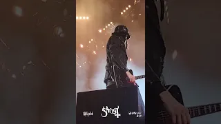 GHOST - Nameless Ghouls Guitar Solo Duel - Jiffy Lube Live - Bristow VA