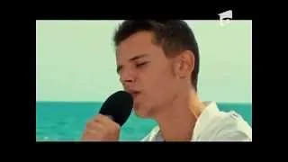 Bogdan Medvedi - Wonderwall (Casa juriului) - X factor