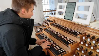 'Prelude in G' on one of the rarest Pipe Organs in the World - Paul Fey