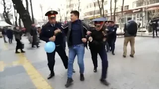 Астана против Нурсултана: в столице Казахстана прошел митинг против переименования города