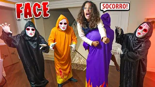 O FACE PREPAROU UMA COISA MUITO BIZARRA PARA O HALLOWEEN!