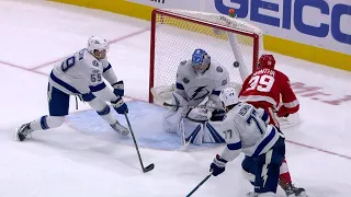 10/16/17 Condensed Game: Lightning @ Red Wings