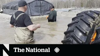 Northwest Territories residents flee as more flooding on the way