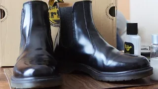 Dr.Martens 2976 Chelsea Boots のお話