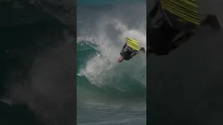 Jeff Hubbard making it look easy 🤯 || #oahu #bodyboarding #surfing #surf #watersport #bodyboard