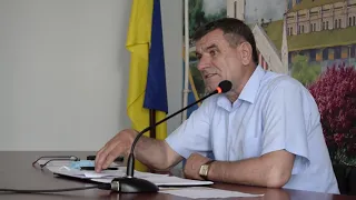 Анатолій Кушнір: «Скільки стільців в міськвиконкомі, стільки і працівників має бути. Не більше»