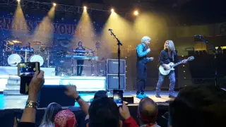 Dennis DeYoung with songs from Styx (9/16/16 True Value Concert)