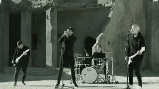 The Amity Affliction - Drag The Lake [OFFICIAL VIDEO]