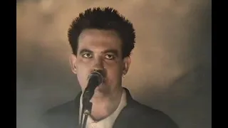 The Cure - Killing and Arab live 1986