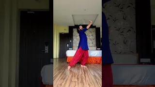 Dance steps on Sajda - Devesh Mirchandani