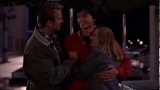 Smallville 1x08 - Clark reunites with his parents / Lex and Lionel