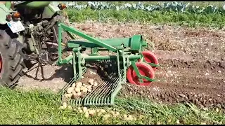 Potato Harvester (Kuxmann Schwingsiebroder)