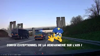 Convoi exceptionnel de la gendarmerie