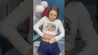 МЕНЯ САМА СЕРЕЖКУ В ПУПКЕ #video #shortsvideo #shorts #tiktok #пирсинг