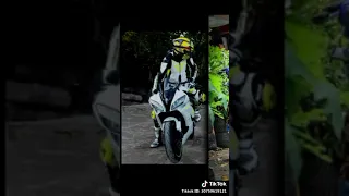 Yamaha r6 ngựa hoang khó thuần