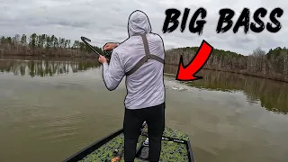 Catching DEEP Pre Spawn Fish On NEW Baits