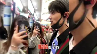 肖战早期和粉丝互动太可爱了 | XiaoZhan Interact with fans