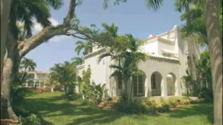 Top Most Famous Celebrity Homes Al Capones Luxury Mansion Miami Beach garden 2016