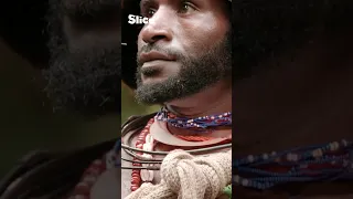 Students of the forest: Huli people in Papua New Guinea | SLICE